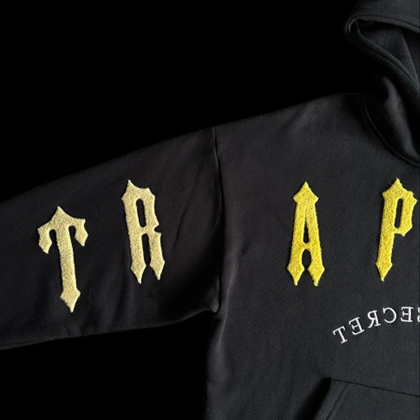 TRAPSTAR IRONGATE ARCH CHENILLE 2.0 TRACKSUIT - (BLACK/YELLOW)