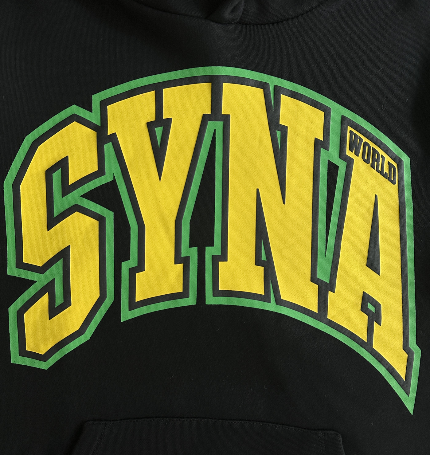 SYNA CREST PACK LOGO TRACKSUIT (BLACK)